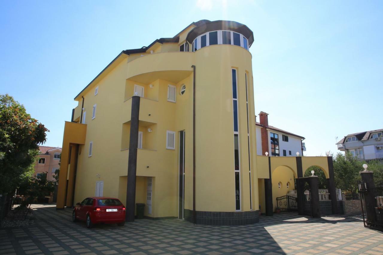 Hotel Vila Nara Vodice Exteriér fotografie
